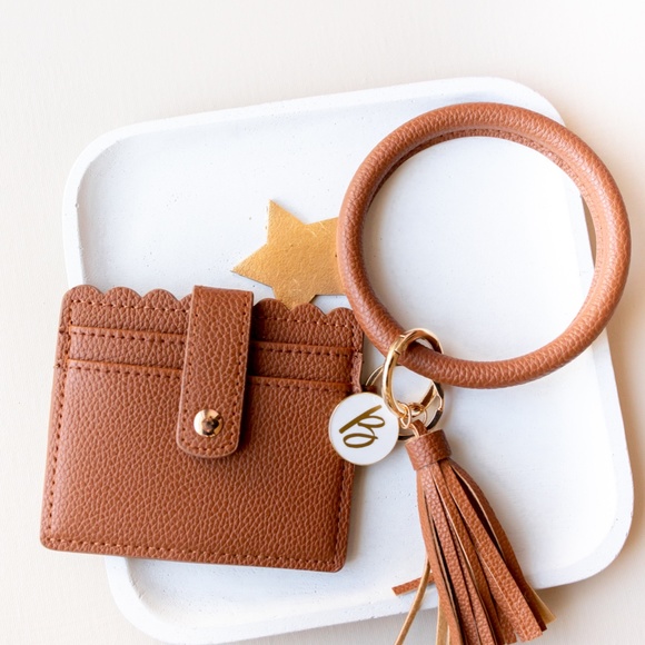 Wallet Bangle Keychain Wristlet - Picture 7 of 8